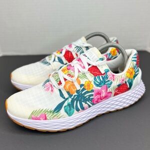 Nobull Women's Allday Ripstop Tropical Size 8.5 Tried on only, No original box.